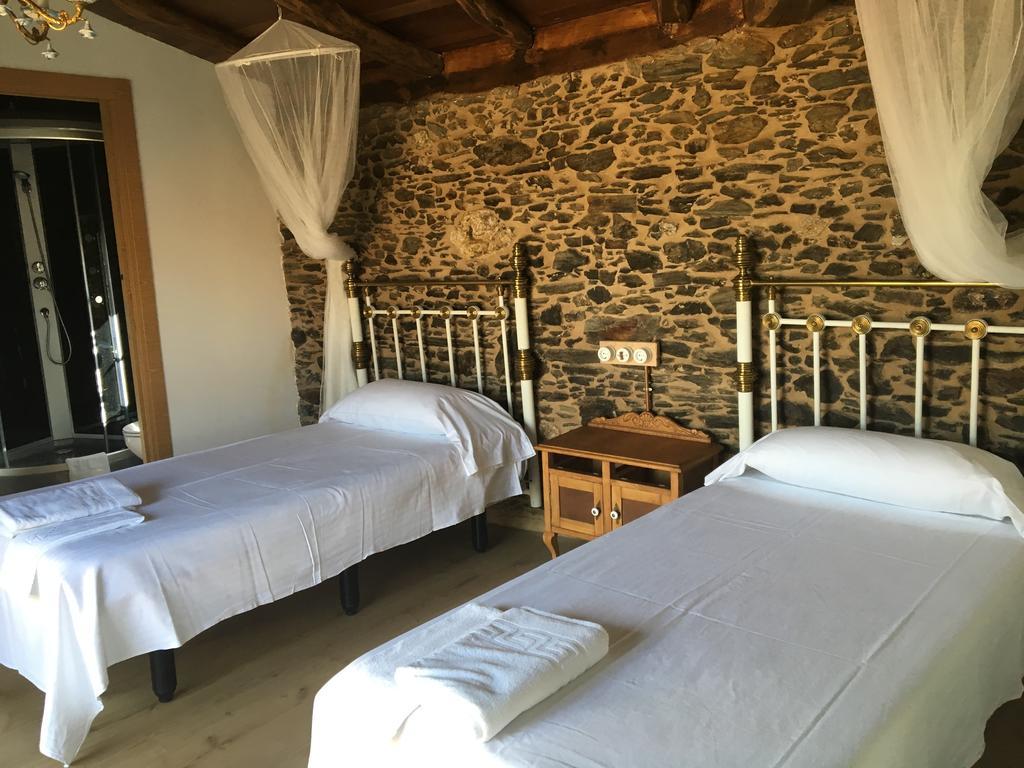 Vila Peregrina Castaneda  エクステリア 写真