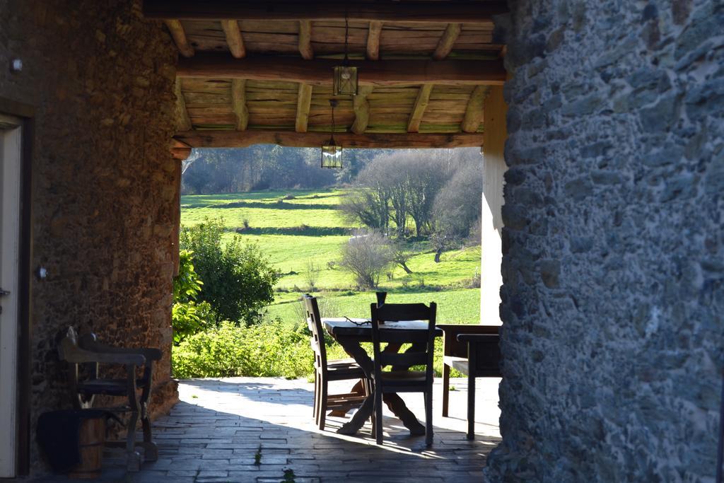 Vila Peregrina Castaneda  エクステリア 写真