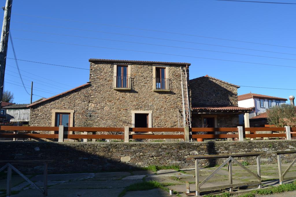 Vila Peregrina Castaneda  エクステリア 写真